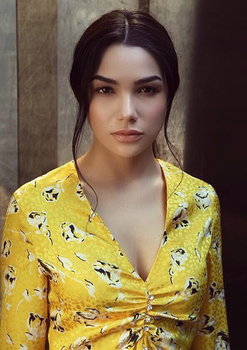 Aynur T.