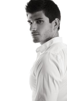Sassan Echevarria