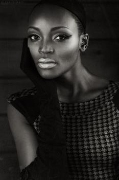 Miriam  O.