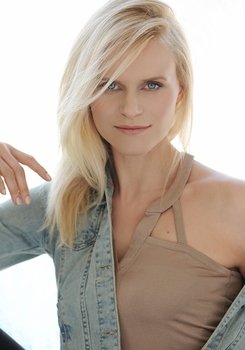 Anni H.