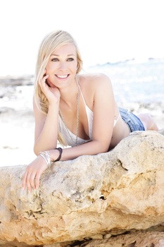 Heidi F.