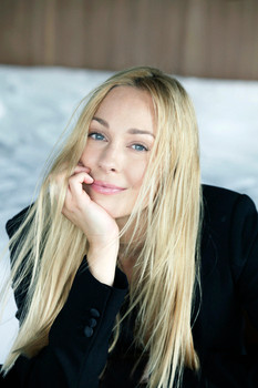 Heidi F.