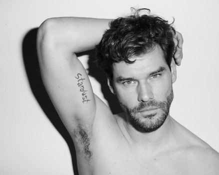 Tomas U.