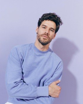 Tomas U.