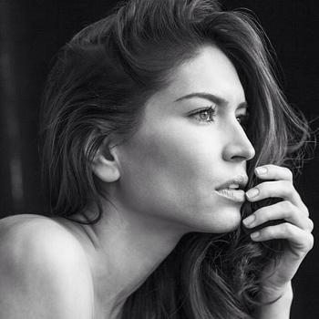 Laura M.