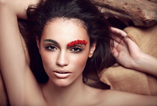 Lais F.