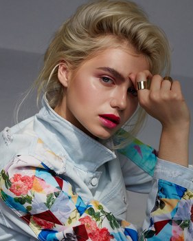 Valeria D.