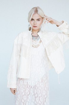 Valeria D.
