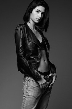 Ana Carolina G.