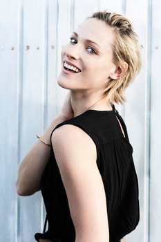 Lindsay S.
