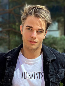 Philipp K.