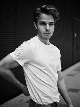 Philipp K.