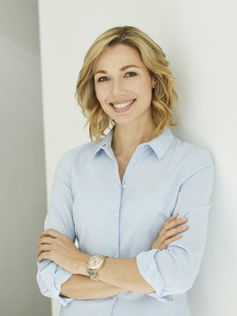 Daniela J.