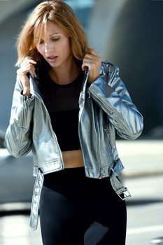 Daniela J.