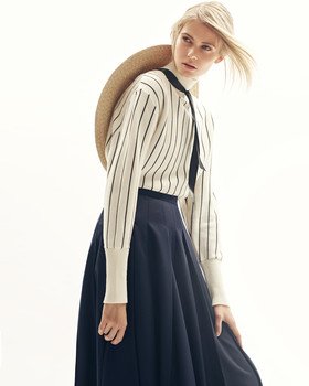 Ksenia S.