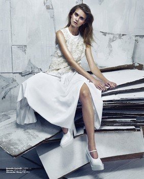 Ksenia S.