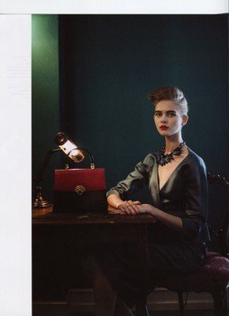 Ksenia S.