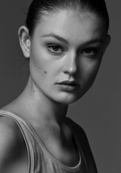Nikole 