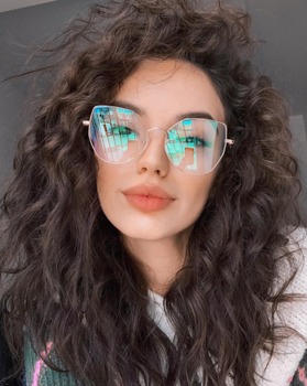 Ana P.