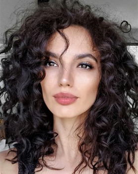 Ana P.