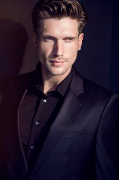 Sebastian W.