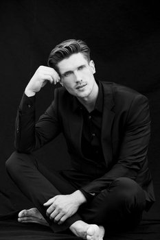 Sebastian W.