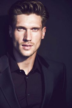 Sebastian W.