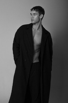 Daniel F.