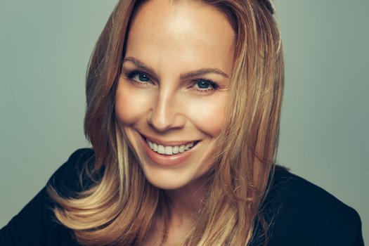 Vesna B.