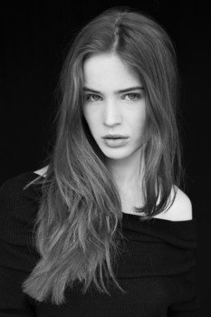 Claudia Wi.