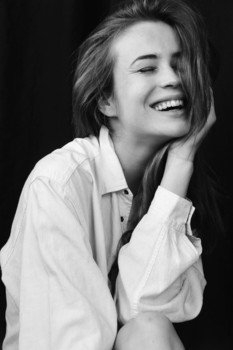 Claudia Wi.
