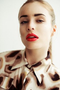 Claudia Wi.