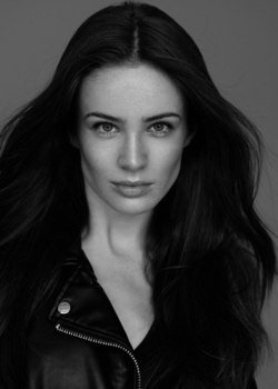 Claudia Wi.