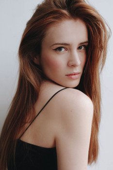 Claudia Wi.