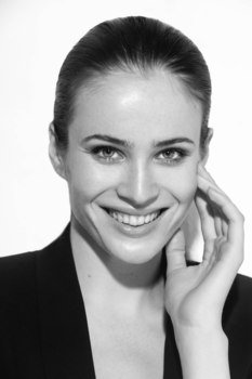 Claudia Wi.