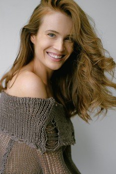 Claudia Wi.