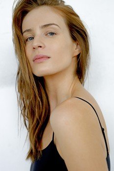 Claudia Wi.