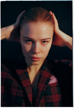 Anya  S.