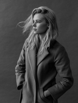 Anya  S.