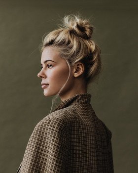 Anya  S.
