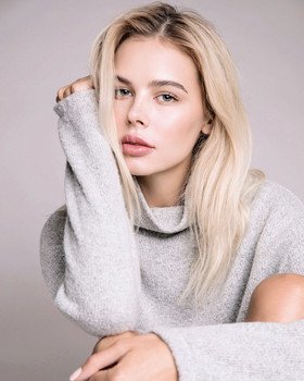 Anya  S.