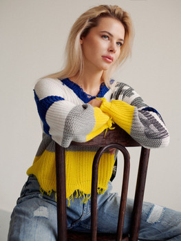 Anya  S.