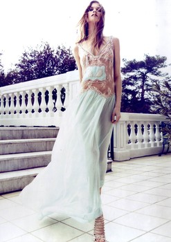 Anna R.