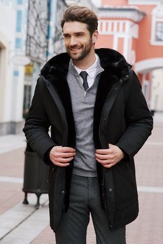 Evgeniy T.