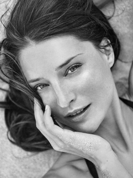 Linda  N.