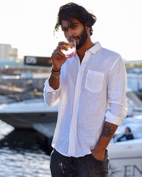 Tameez V.