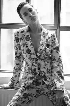 Aline M.