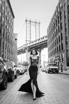 Aline M.