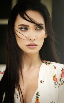 Aline M.