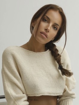 Simona L.